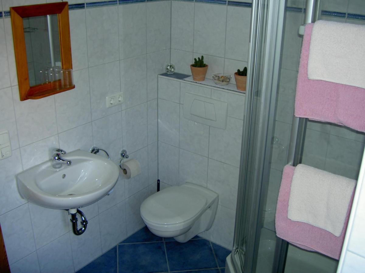 Landhaus Familie Doll Ferienwohnung Emerde Bichl Luaran gambar