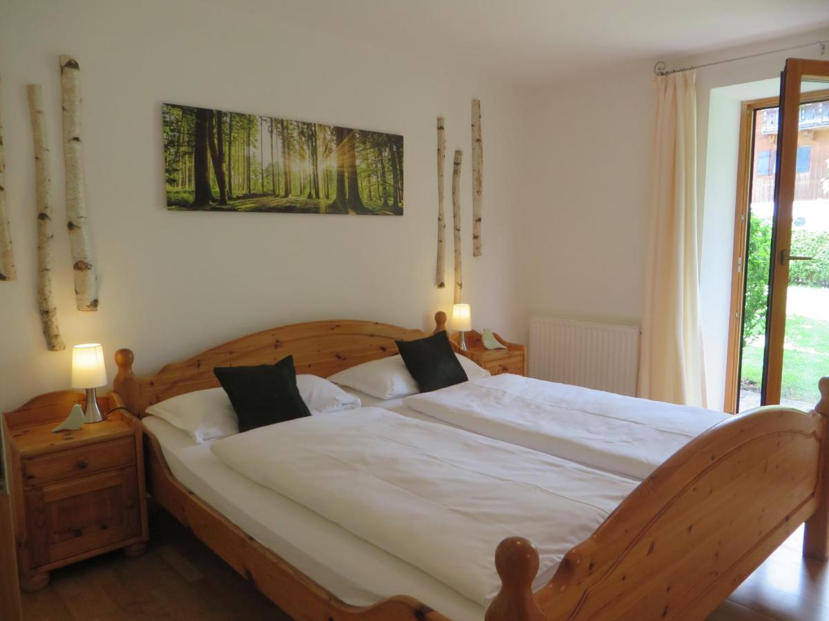 Landhaus Familie Doll Ferienwohnung Emerde Bichl Luaran gambar